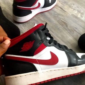 on sell dont need these shoes